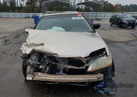 2000 Honda Accord Ex from USA, damaged, VIN 1HGCG1650YA084295